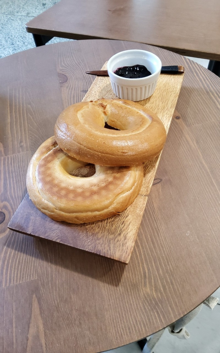 커피플로어:뚱이와못난이