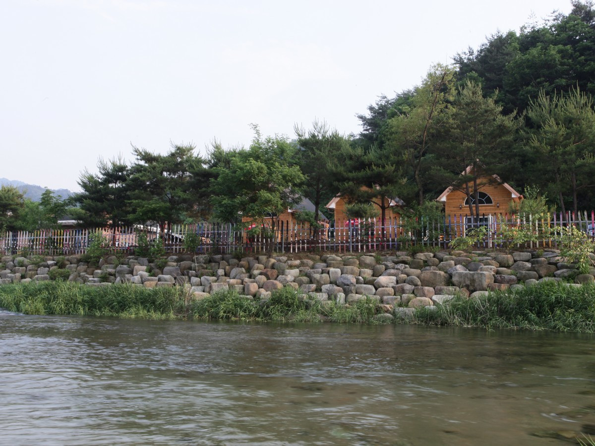 산사골펜션