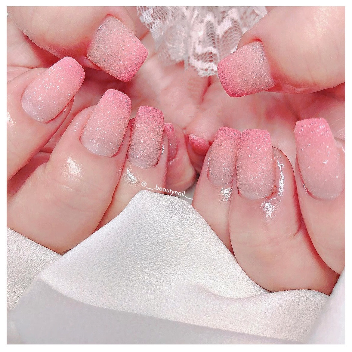 예뻐지는네일