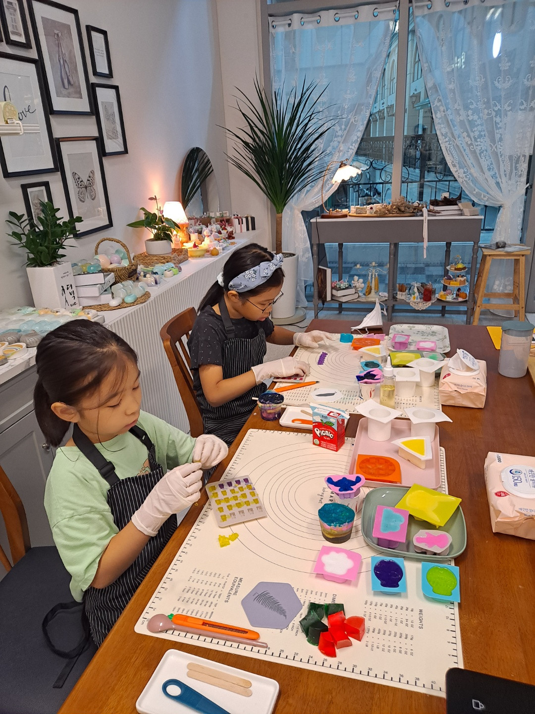 스튜디오작