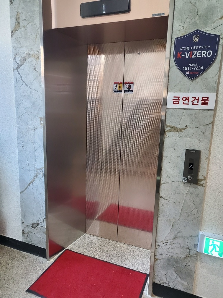 J호텔