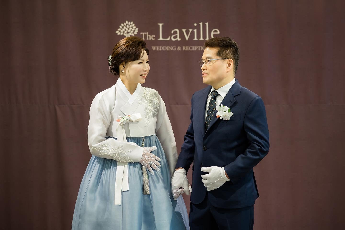 루나테일러