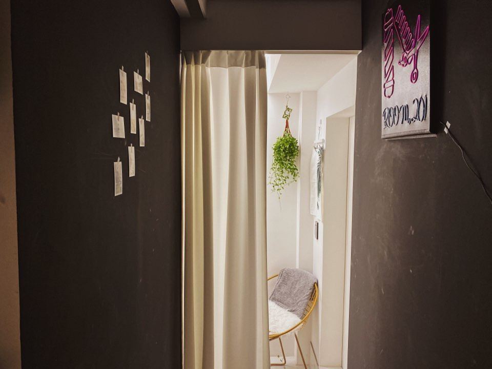 ROOM.201