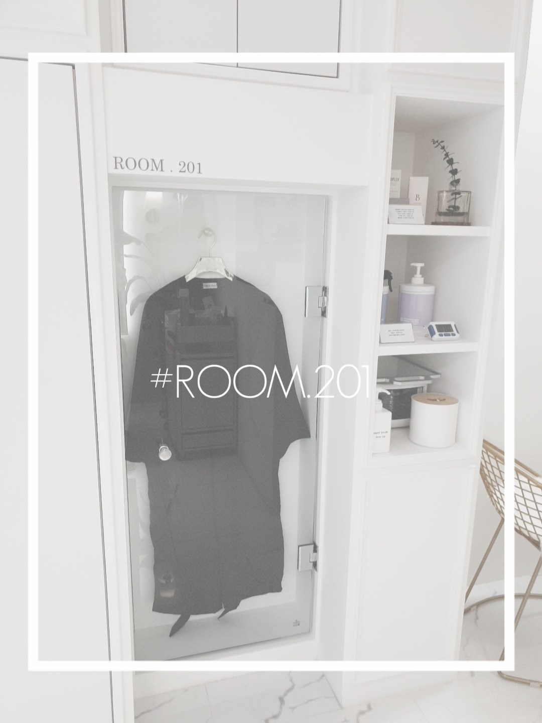 ROOM.201