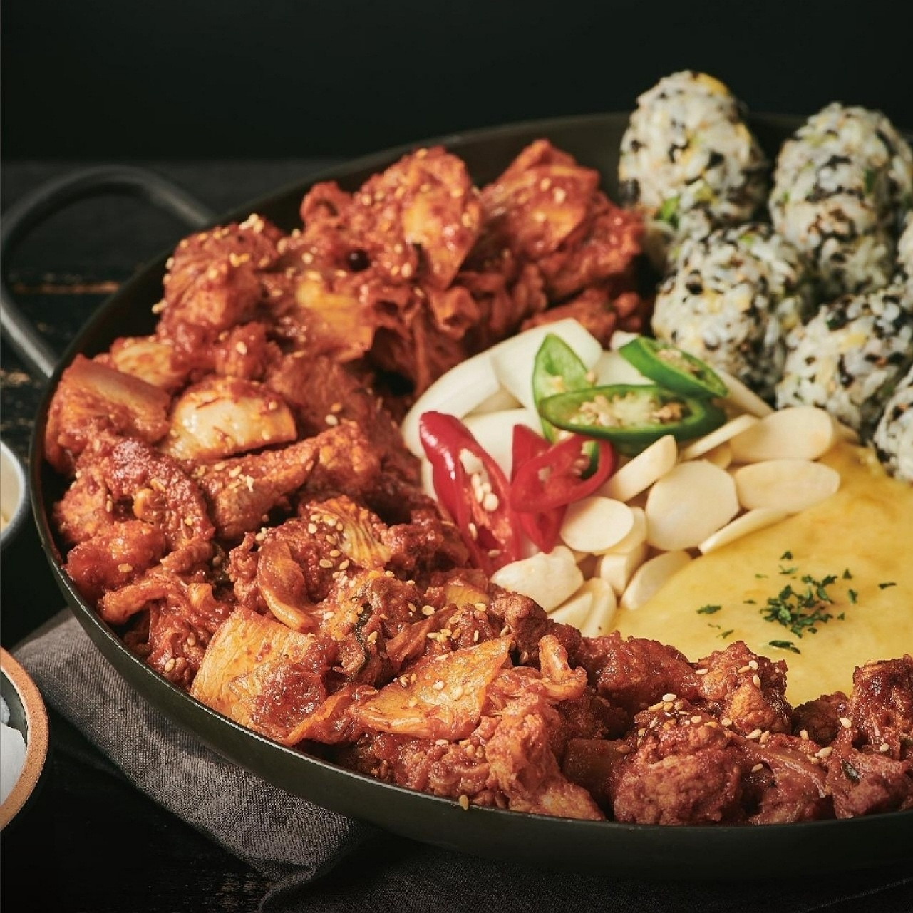 백채김치찌개춘천후평점