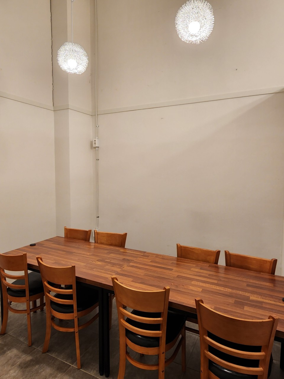 L.dining