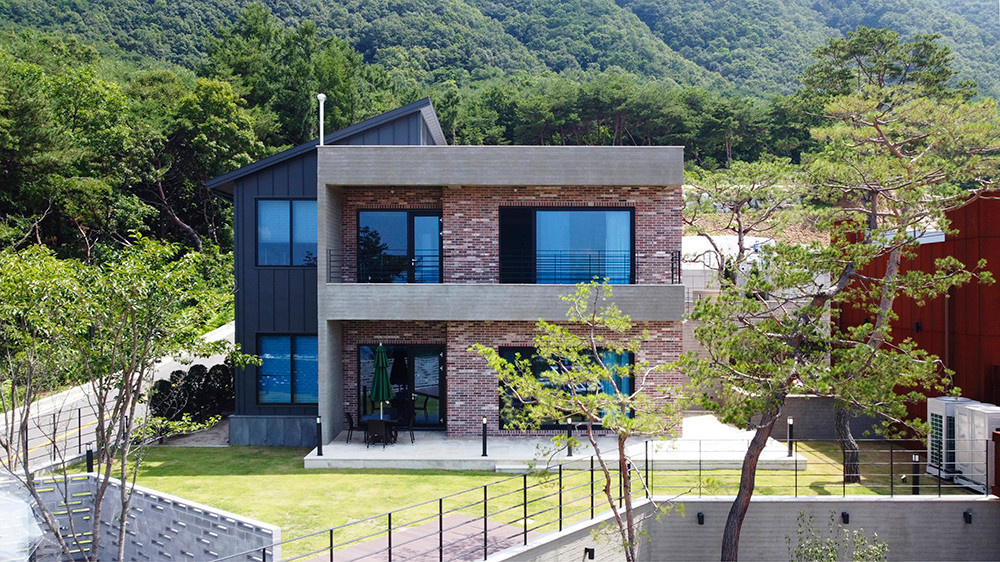 모토모토풀빌라