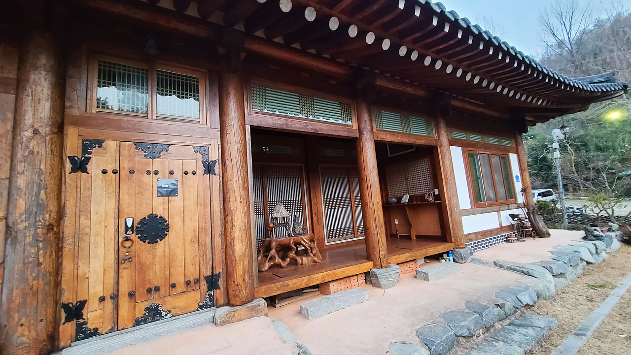 질풍경초한옥펜션
