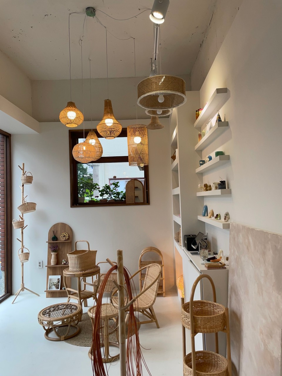 B.studio