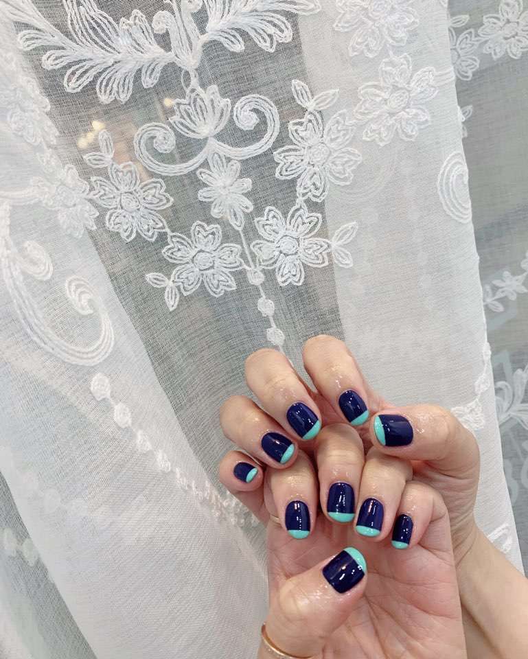 네일꾸밈
