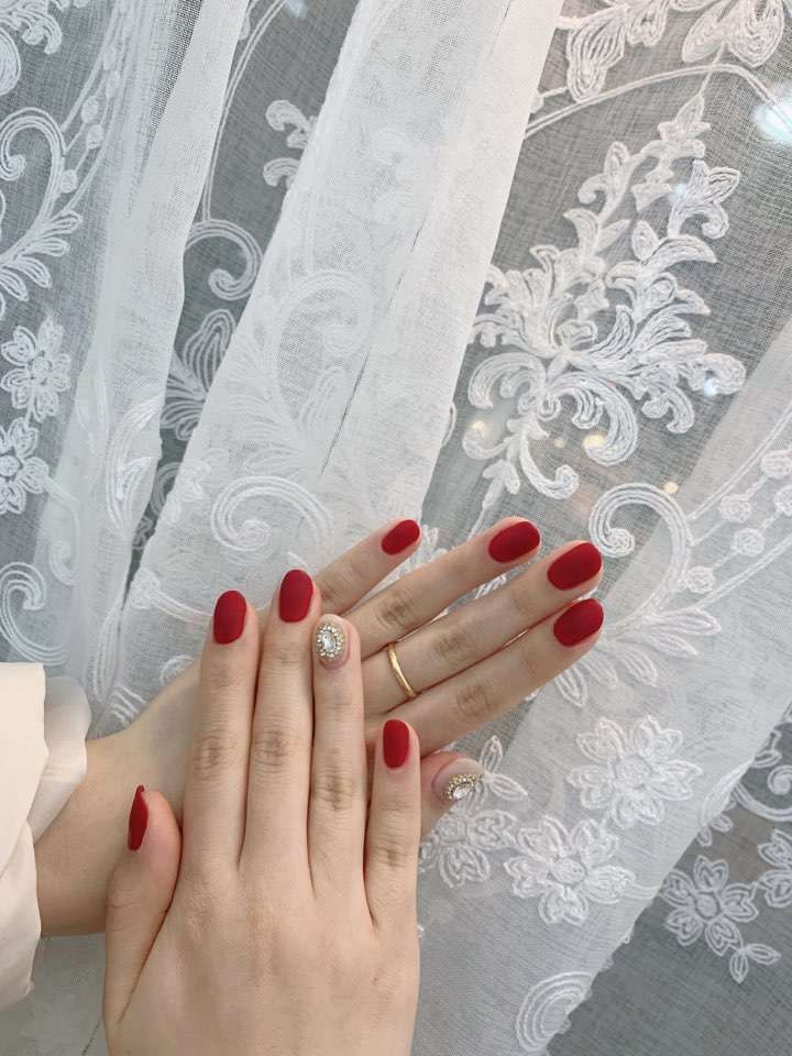 네일꾸밈