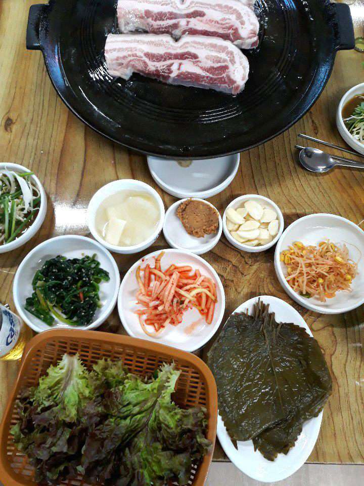 김가네꺼먹돼지