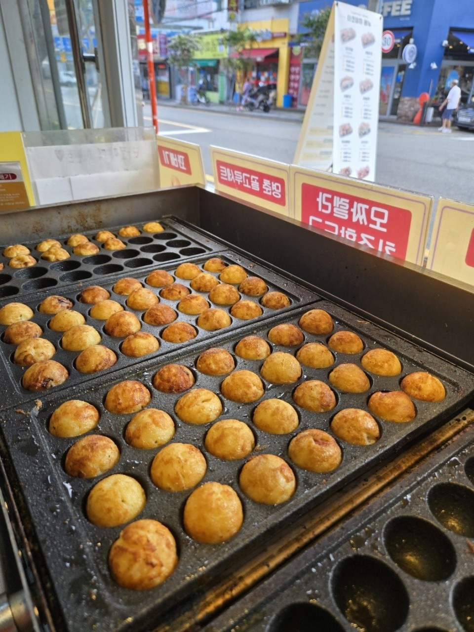 또르르타코야끼&명춘꽈배기 본점