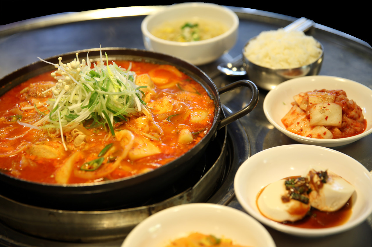 도리연닭도리탕신사점