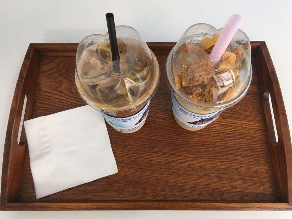 요거트산토커피