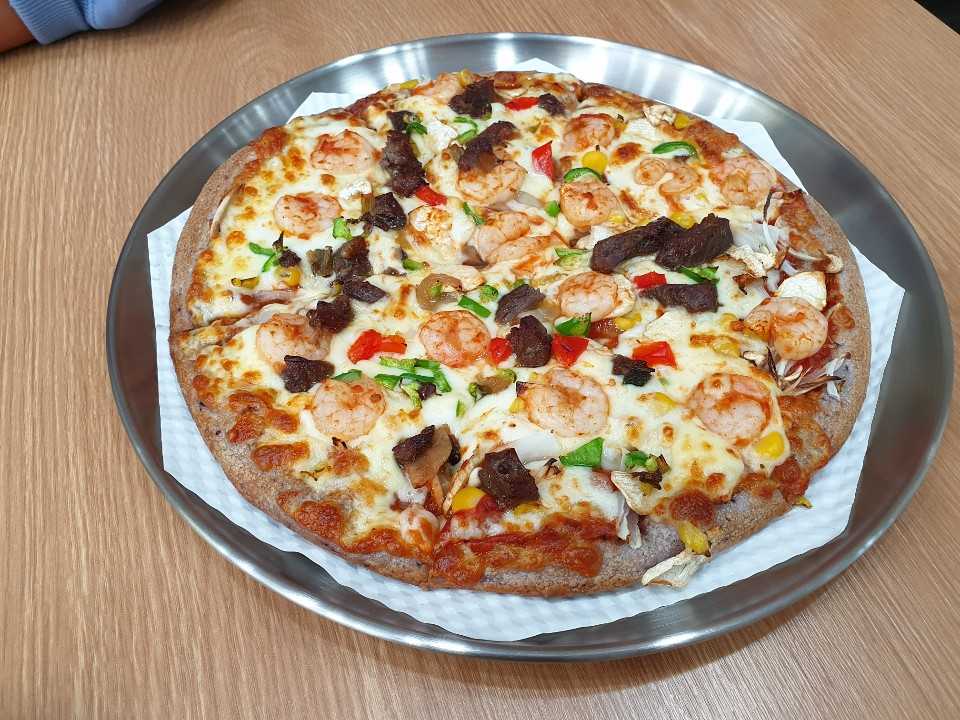 킹스타피자수완점
