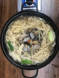 윤가네바지락칼국수