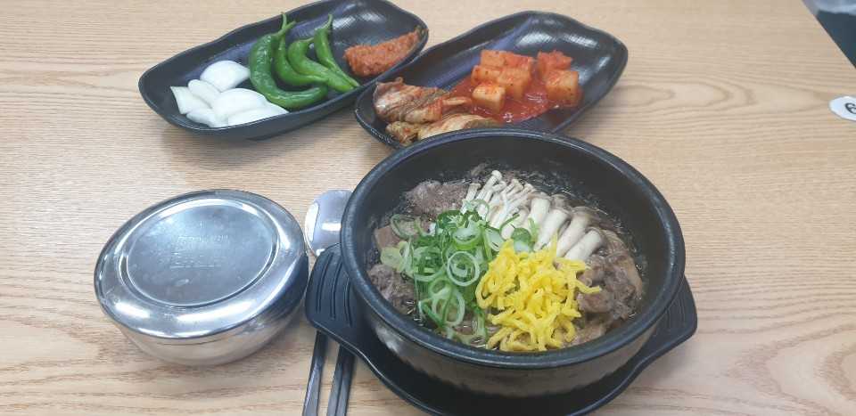 육서방한우곰탕파주점
