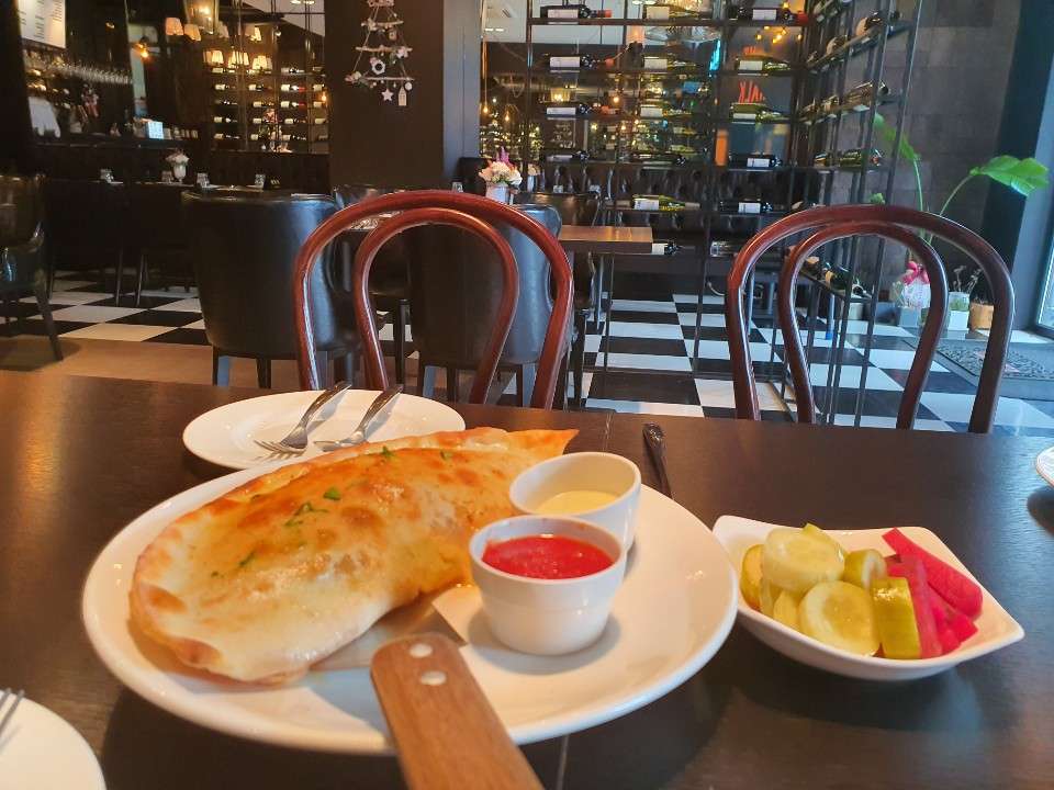 어테이스티시카고