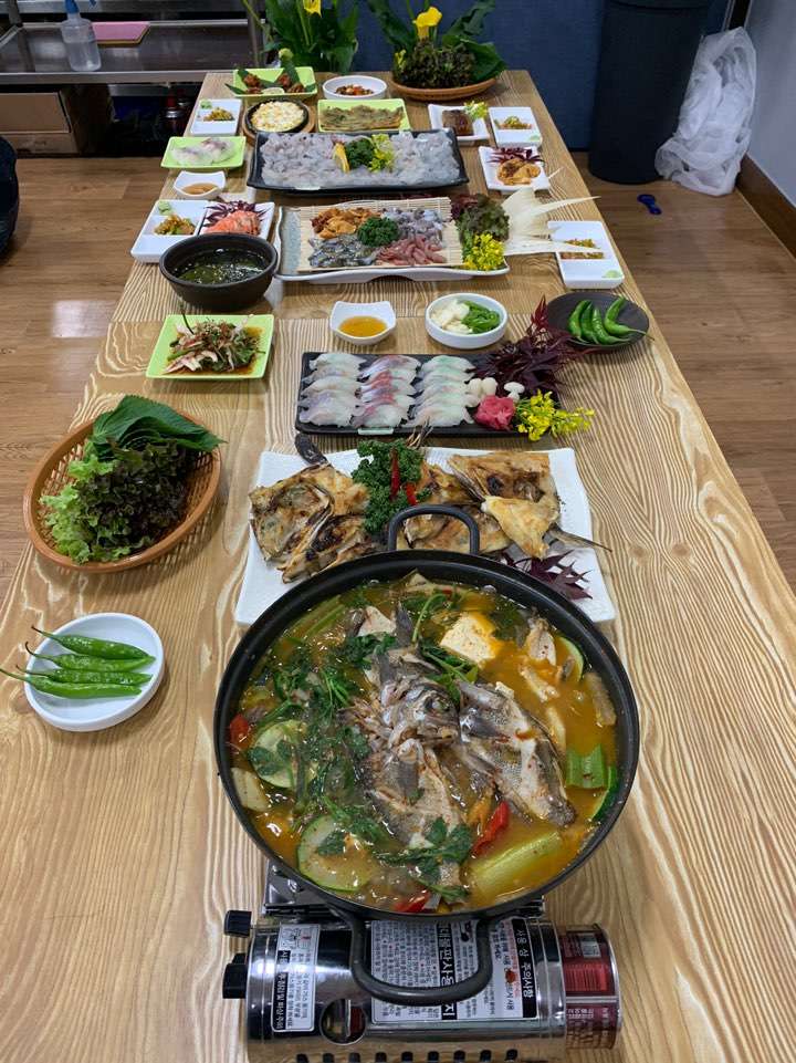 주구장창 막썰이 횟집