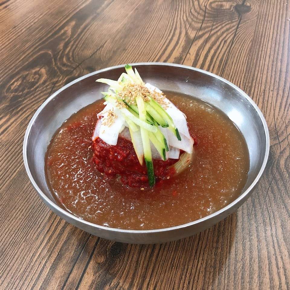 고기박사냉면초계막국수김제점