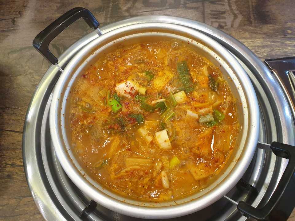 정가네쌈싸먹는김치찌개