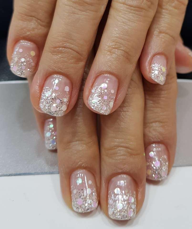 퀸스네일샵