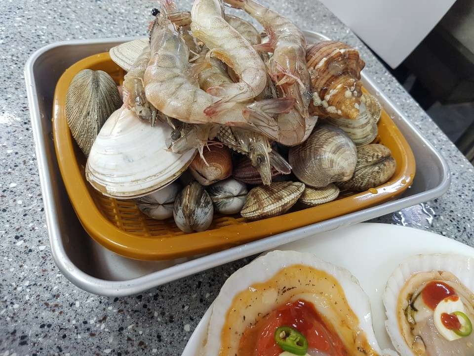 동막조개어시장
