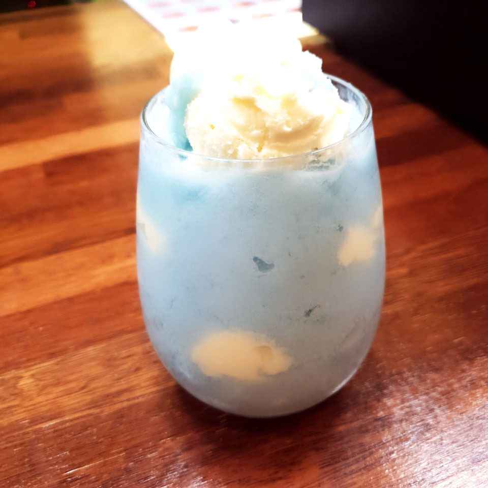 커피앤플