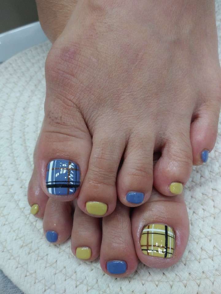 콩네일