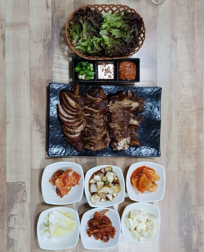 메밀나루막국수