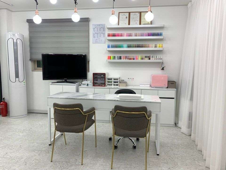 모드니네일