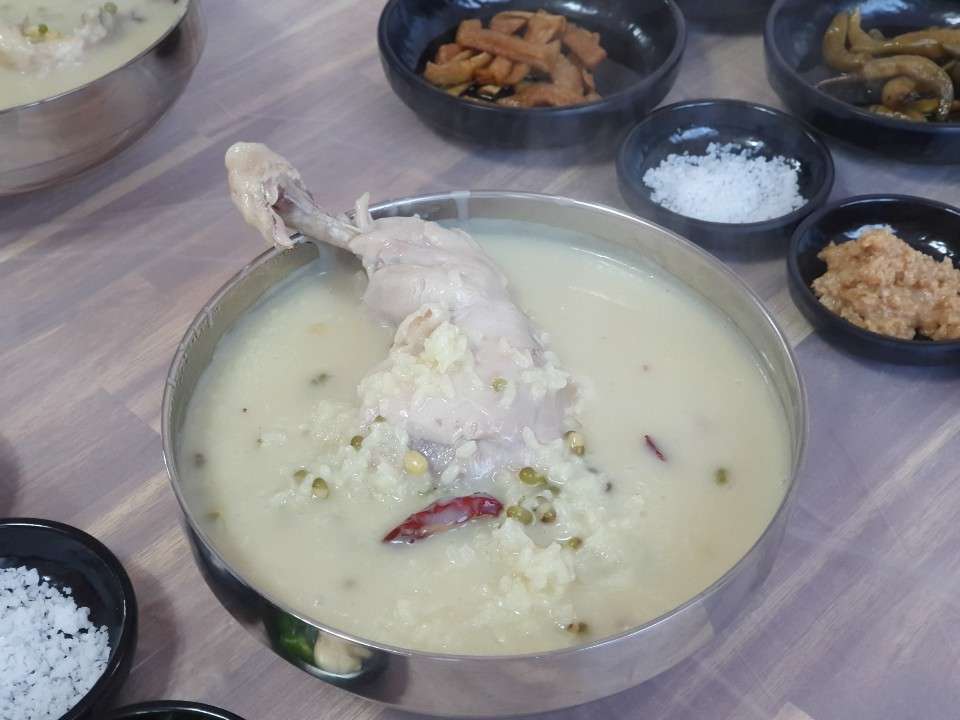 팔팔식당