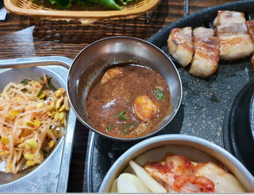 달콤한삼겹살새롬점