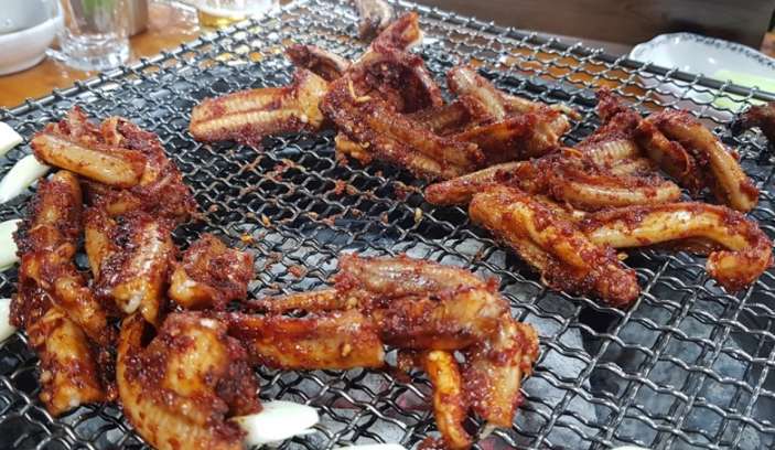 민지산꼼장어껍데기