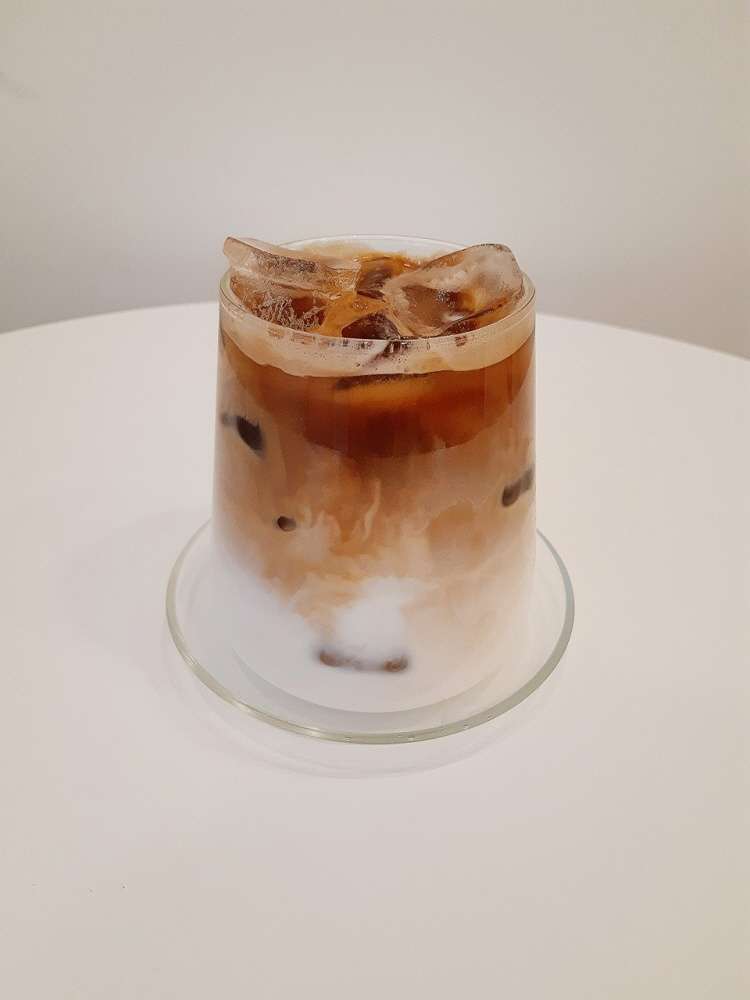 아아아