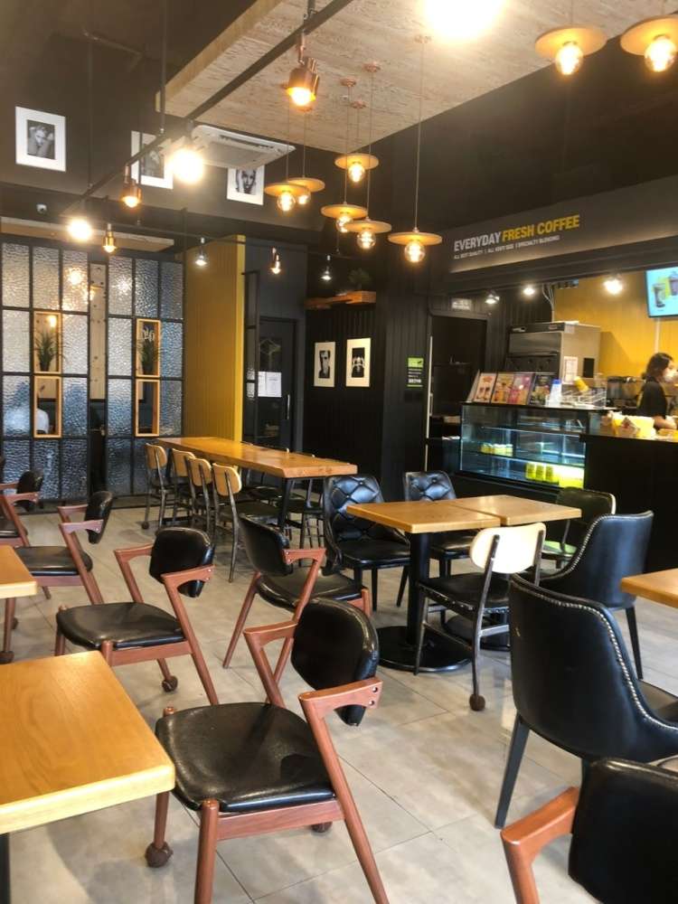 컴포즈커피수원영통구청점