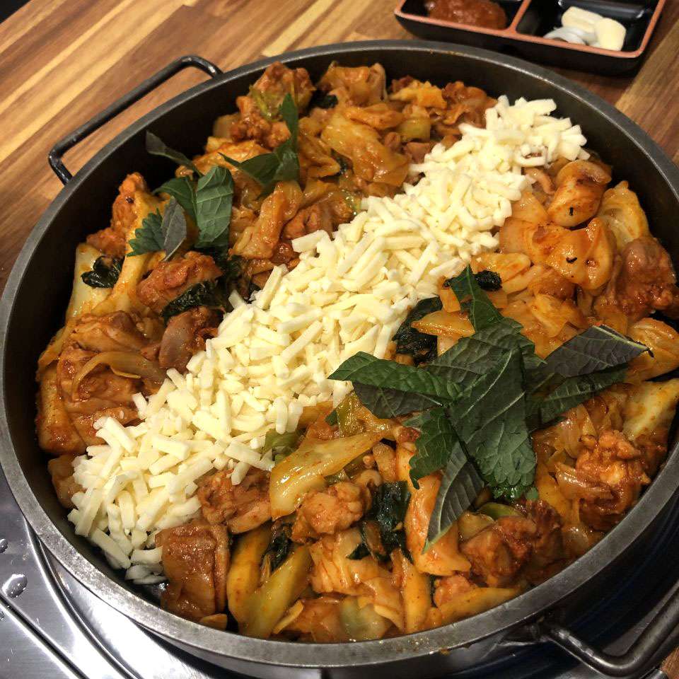 비와별닭갈비호암점