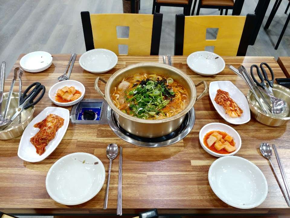 이모작칼국수