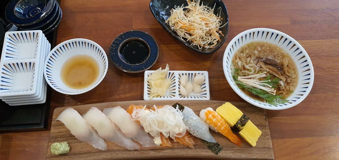 스시아리