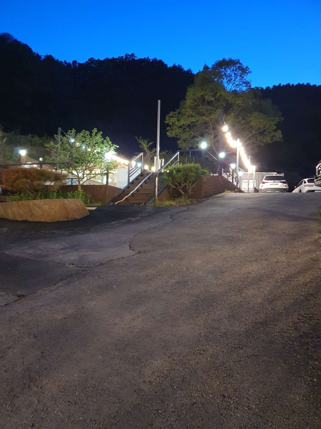 더리썸풀빌라